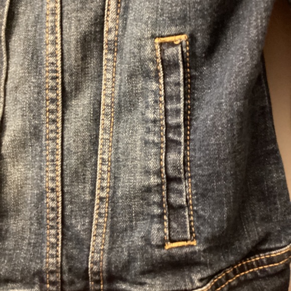 Old Navy dark wash denim jean jacket, size M Medium - Picture 3 of 7